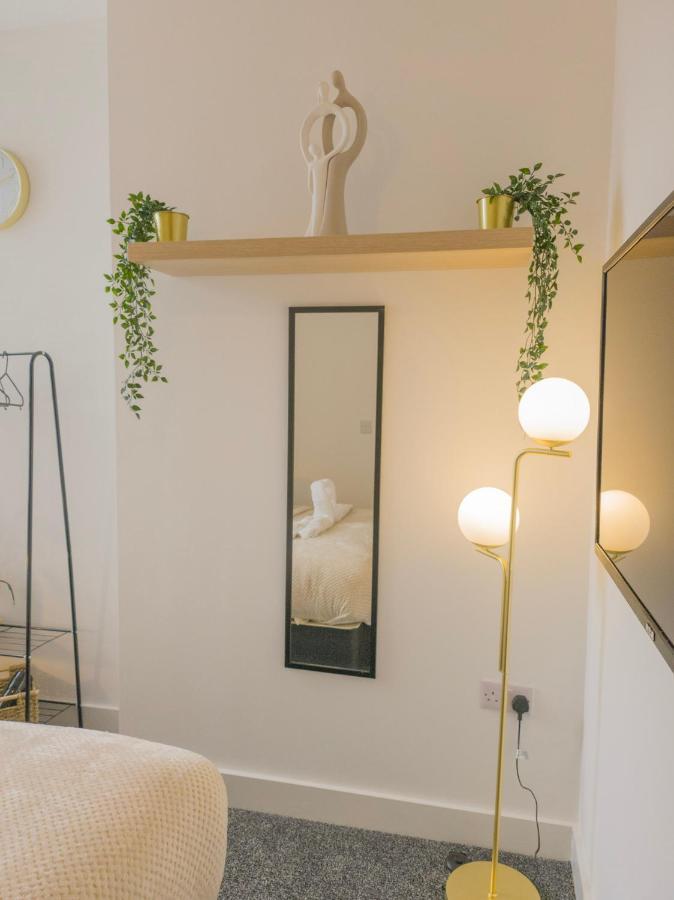 Principality Suites; Three Bed By Property Promise Cardiff Buitenkant foto