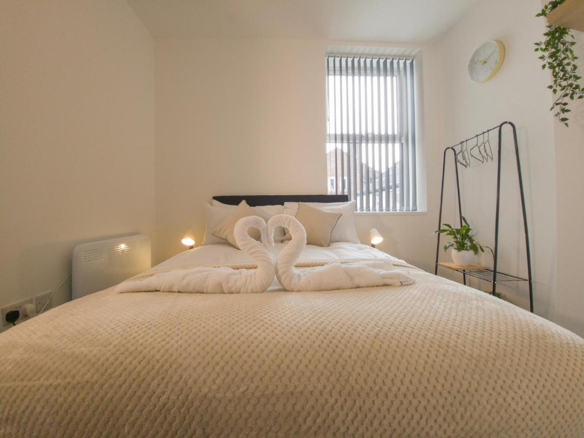 Principality Suites; Three Bed By Property Promise Cardiff Buitenkant foto